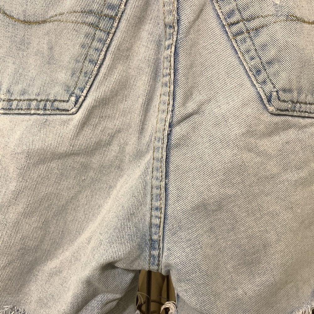 3 for $15 Sale- Vintage Pepe Jeans London England High Waisted Denim Shorts - Picture 11 of 11